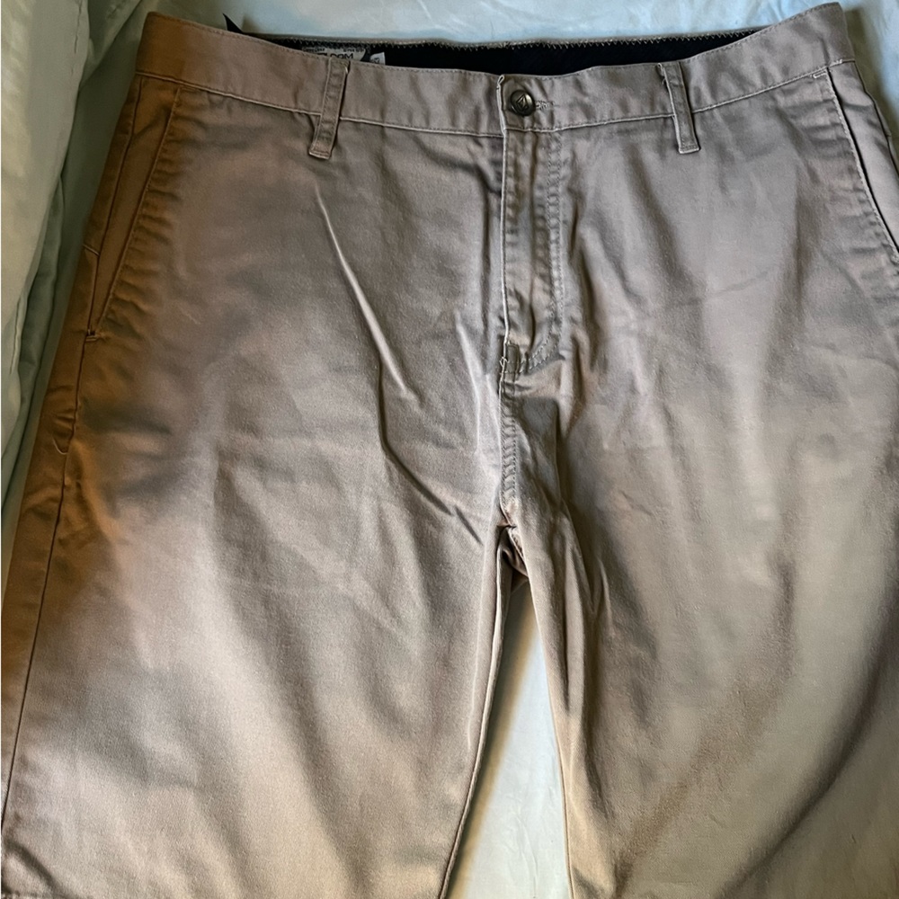 Volcom mens shorts